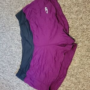 Icebreaker womens shorts size M